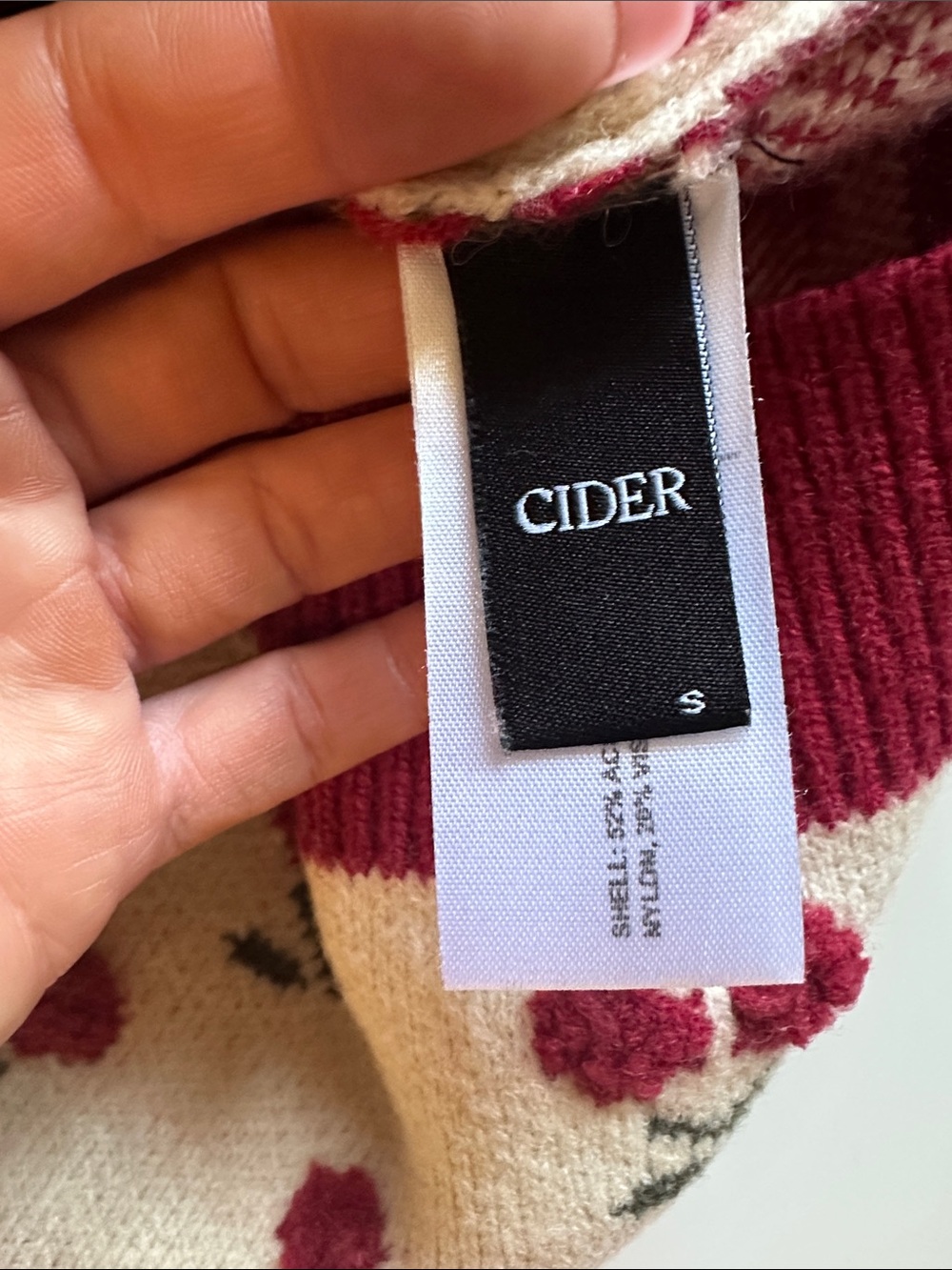 Cider Cherry Knit Vest - Cream and Burgundy - Picture 3 of 4